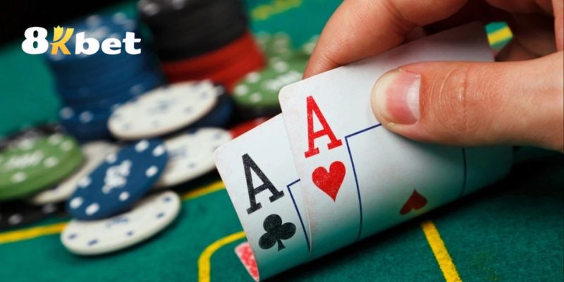 Tất cả thông tin bạn cần biết về trò Poker 8KBET